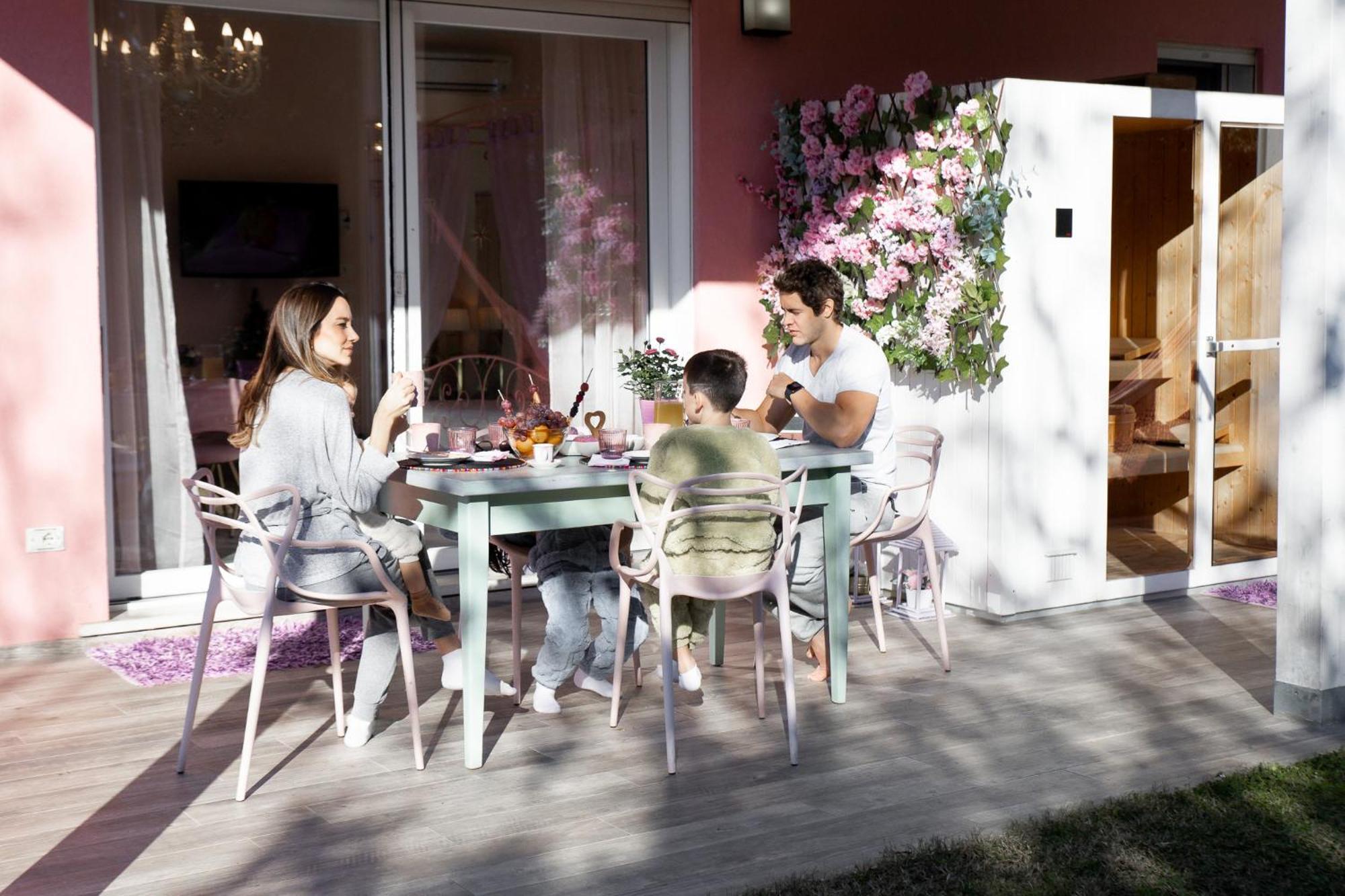 Villetta Tinmar Barbie House ורונה מראה חיצוני תמונה